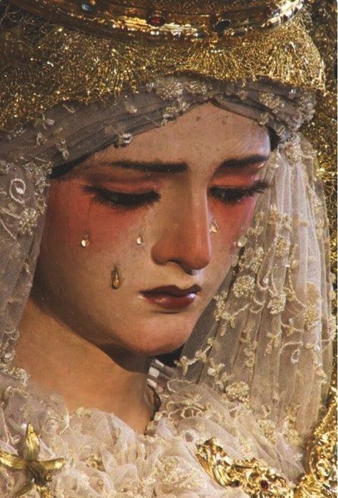 Rennaissance Art, Our Lady Of Sorrows, Shotting Photo, Arte Inspo, Catholic Art, Ethereal Art, Classical Art, Sacred Art, Old Art