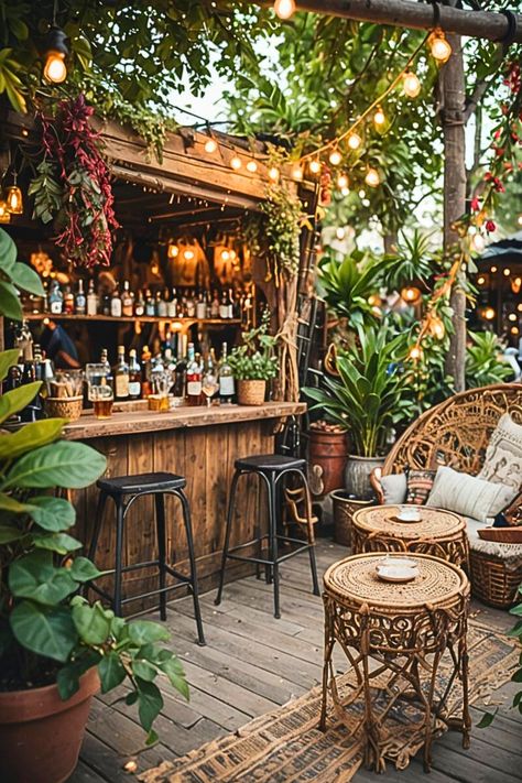 Outdoor bar Rustic Garden Cafe, Cute Bar Aesthetic, Outdoor Coworking Space, Cafe Garden Design Outdoor, Bohemian Outdoor Spaces, Backyard Cafe, Bohemian Bar, Pantry Door Ideas, Bohemian Outdoor