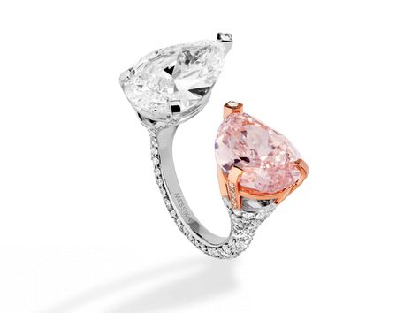 Messika - Toi & moi ring from the High Jewelry collection - mounted on white gold with two pear cut white and rose diamond Pink Sapphire Jewelry, Pink Diamonds Engagement, Pink Diamond Engagement Ring, Concrete Jewelry, Pink Diamond Ring, Precious Rings, High Jewellery, Unusual Rings, Jewels Rings