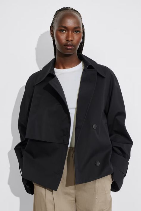 Short Trench Coat Jacket - Long sleeve - Cropped - Black - Ladies | H&M GB Short Trench Coat, Trench Coat Outfit, Collared Jacket, Coat Outfit, Knit Blazer, Linen Blazer, White Blazer, Fashion Story, Swimwear Fashion