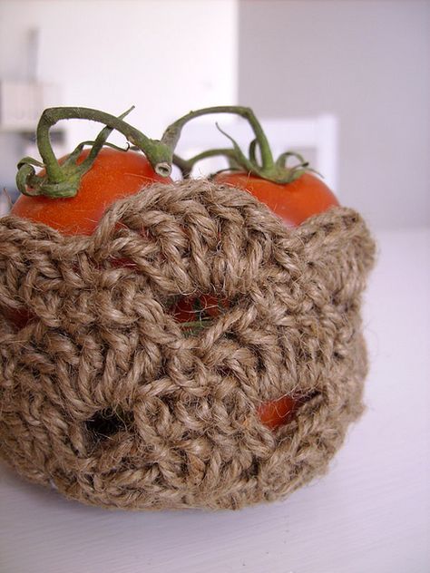 Crochet Organizer, Basket Tutorial, Crochet Toys Free Patterns, Crochet Baskets, Jute Basket, Crochet Scarf Pattern Free, Basket Pattern, Knit Basket, Easy Crochet Projects