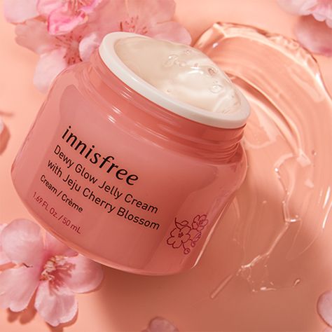 Innisfree Dewy Glow Jelly Cream boosts skin's radiance and brightens with Jeju cherry blossom, sourced from South Korea's Jeju Island. The bouncy texture hydrates and absorbs quickly because of its lightweight texture, leaving you with a lovely envy-worthy glow. No one will know your secret! Jeju Cherry Blossom, Jelly Cream, Pity Party, Desert Sky, Skin Radiance, Natural Eyes, Gel Moisturizer, Eye Care, Korean Skincare