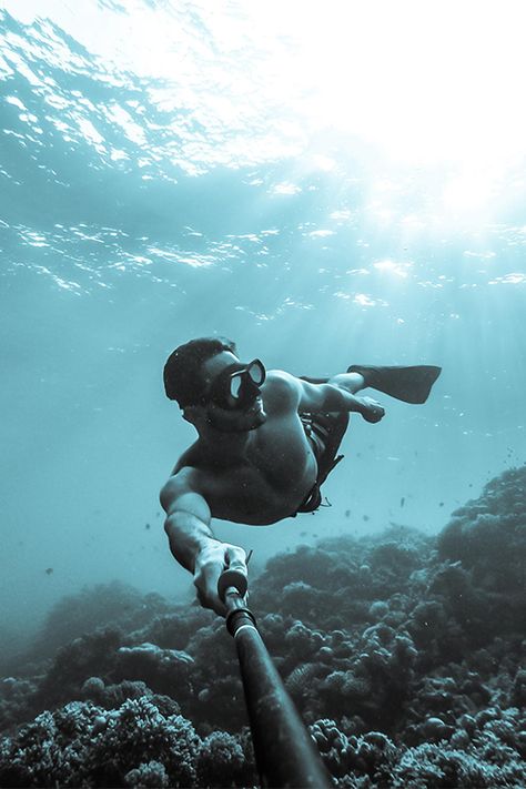 Scuba Diving Aesthetic, Diving Aesthetic, Sea Pictures, Aesthetic Men, Surf Lifestyle, Beach Living, In The Ocean, Underwater World, Another World