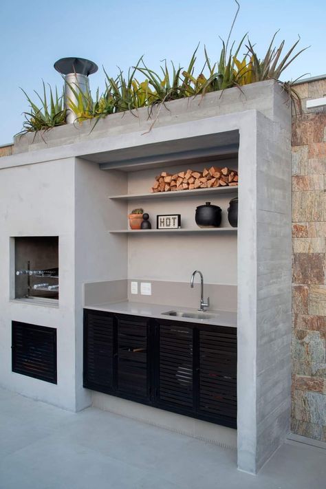 Ideas For Small Terrace, Outdoor Kitchen With Storage, Terrace With Kitchen, Terasa Ideas, Barbeque Outdoor, Outdoor Barbeque, Desain Pantry, Balcony Ideas Apartment, Small Balcony Decor