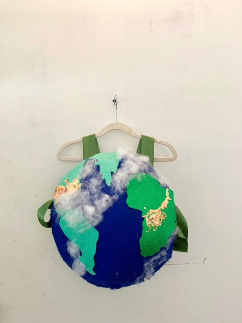 Earth Day Dress Up Ideas, Earth Day Fancy Dress Ideas, Earth Day Costumes For Kids, Planet Costume Diy, Earth Costume For Kids, Planet Earth Costume, Earth Halloween Costume, Earth Day Costume, Planet Costume