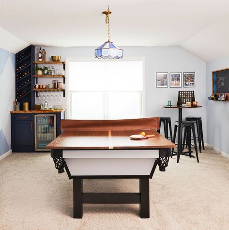 29 Game Room Ideas for the Ultimate Entertainment Space Game Room Corner Ideas, Games For Game Room, Classy Game Room, Upstairs Game Room Ideas, Home Game Room Ideas, Game Room Ideas For Adults, Card Game Room, Game Room Ideas Family, Small Game Room Ideas