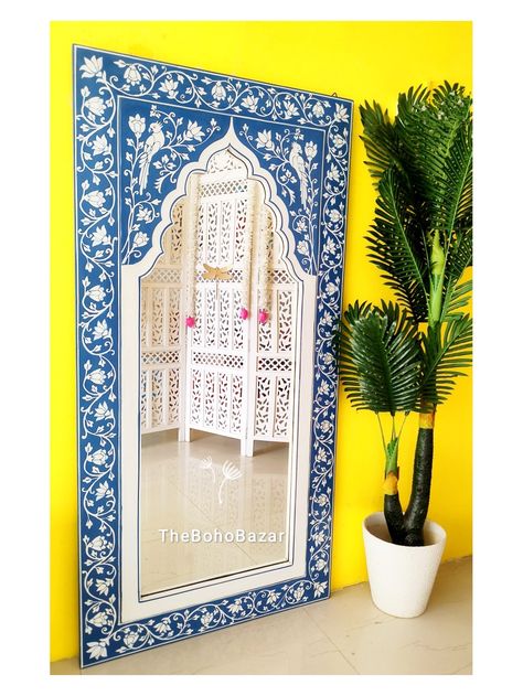 Hand Painted Mehrab Mirror Pichwai Jharokha, Bodhi Tree Art, Hand Painted Mirror, Diy Mirror Wall Decor, Painted Mirror Art, Diy Mirror Wall, The World Pictures, Hand Painted Mirrors, Colorful Mirror