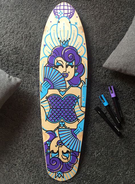 Wooden Skateboard, Deck Art, Posca Pens, Wooden Deck, Kings And Queens, Skateboard Design, Art Carte, Playing Card Deck, Skateboard Art