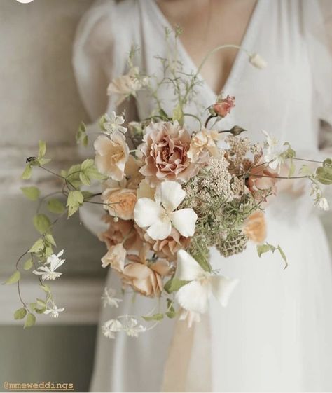 Neutral Wedding Bouquet, Hart Floral, Studio Mondine, Blush Wedding Flowers, Bridal Bouquet Flowers, Ethereal Wedding, Wedding Flower Inspiration, Wildflower Bouquet, Neutral Wedding