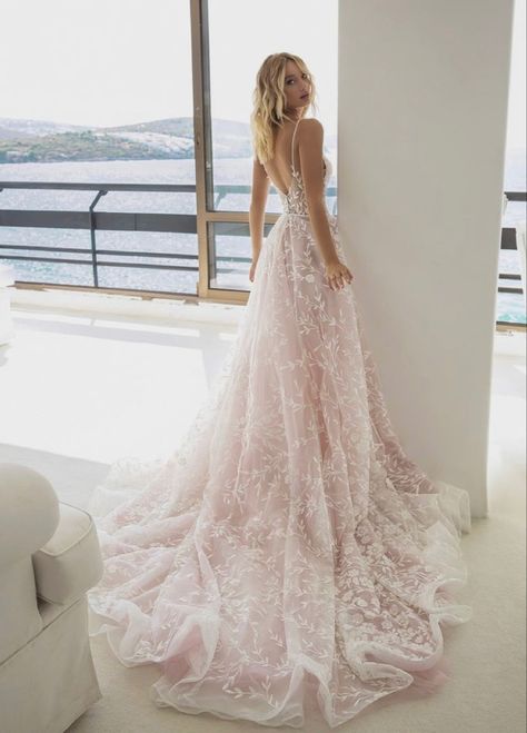 Pink Boho Wedding, Light Pink Wedding Dress, Baby Pink Wedding, Pastel Pink Weddings, Pink Wedding Gowns, Soft Pink Wedding, Blush Pink Wedding Dress, Light Pink Wedding, Blush Wedding Dress