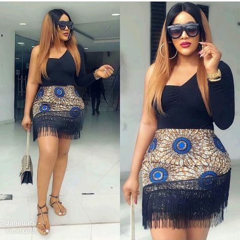 ......African styles trending 2019 Ankara Skirt Styles, Ankara Fashion Styles, Ankara Skirts, Nigerian Fashion Ankara, Skirt Styles, African Print Skirt, African Skirts, Short African Dresses, Afrikaanse Mode