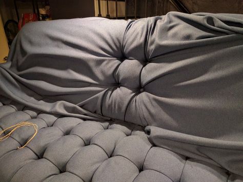 Tufted Sofa Diy, Furniture Restauration, Sofa Reupholstery, Tufted Couch, New Sofa, Diy Sofa, Tufted Sofa, The Cave, Foot Stool