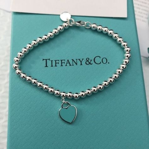 Tiffany Heart Tag Bead Bracelet Tiffany Blue Heart Bracelet, Tiffany Charm Bracelets, Tiffany Heart Bracelet, Tiffany Bead Bracelet, Tiffany And Co Bracelet, Tiffany Bracelets, Bracelet Inspo, Heart Tag, New Heart