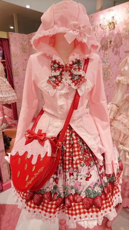 lolita fashion Childish Clothes, Decora Harajuku, Harajuku Girls, Sweet Lolita, J Fashion, Harajuku Fashion, Character Outfits, Lolita Fashion, Kawaii Fashion