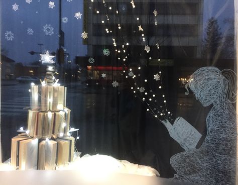 #bookstore #window #display #christmas #arttown #taidekaupunki Bookshop Christmas Window, Christmas Bookstore Window Display, Bookstore Window, Window Display Christmas, Winter Window Display, Bookstore Ideas, Christmas Window Painting, Book Displays, Winter Window