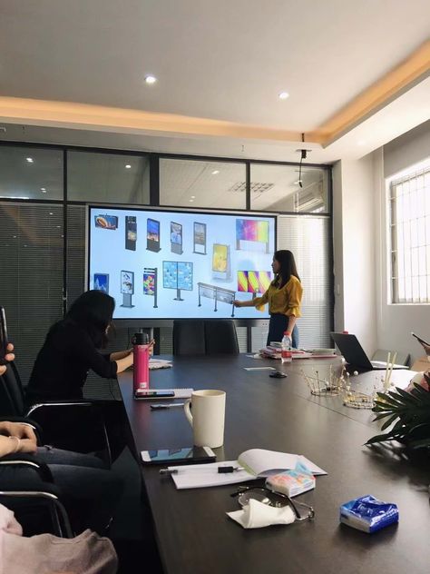 interactive smart whiteboard for conference and education more details Pearl@ekaa.net +8618819173978 Smart Whiteboard, Smart Boards, Creative Post, Interactive Board, Smart Office, Interactive Whiteboard, Quality Education, Space Ideas, Smart Board