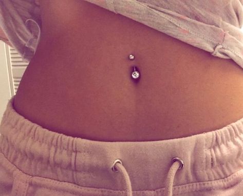 Dream Piercings, Belly Piercings, Bellybutton Piercings, Belly Button Piercing Jewelry, Belly Piercing Jewelry, Button Piercing, Gym Aesthetic, Belly Button Jewelry, Cute Piercings