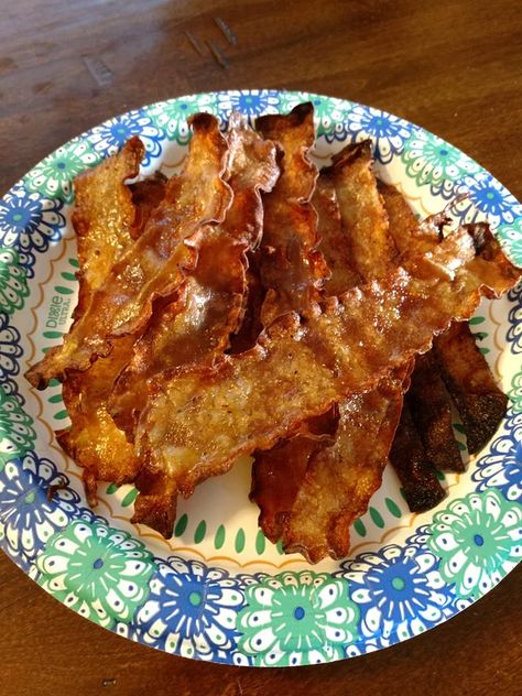 Fake Bacon, Rice Paper Bacon, Using Rice Paper, Recipes Using Rice, Rice Paper Recipes, Breakfast Vegan, Bacon Recipe, Vegan Bacon, Bacon Recipes