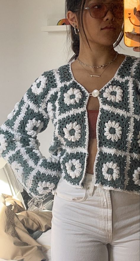 blue crochet grandma square cardigan outfit, crochet outfit inspo Granny Square Tie Cardigan, Grandmas Squares Crochet, Granny Square Crochet Cardigan Ideas, Crochet Square Clothes, Grandma Square Crochet Cardigan, Crochet Sweater Squares, Cardigan Crochet Granny Squares, Projects With Granny Squares, Jenna Phipps Crochet