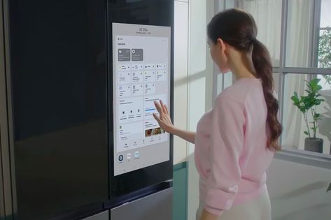 Samsung Family Hub Plus Smart Fridge Unveil | Hypebeast Samsung Family Hub Refrigerator, Bespoke Refrigerator, Watch Tiktok, Ebay Reinstatement, Free Tv Channels, Smart Fridge, Samsung Fridge, Oven Design, Family Hub