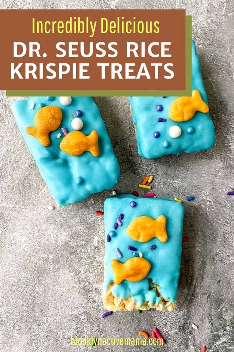 These cute Dr. Seuss treats are easy to make with candy melts and goldfish snacks! These snacks are easy to make and the kids will love them! Goldfish Snack Ideas, Dr Seuss Treats, Fun Kids Snacks, Goldfish Snack, Wilton Candy Melts, Super Sunday, Picky Kids, Krispy Treats, One Fish Two Fish