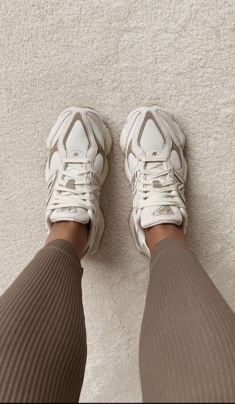 Pretty Sneakers, New Balance 9060, Trendy Shoes Sneakers, Pretty Shoes Sneakers, Beige Stone, Shoes Outfit Fashion, Shoe Wishlist, Chunky Trainers, Cute Sneakers