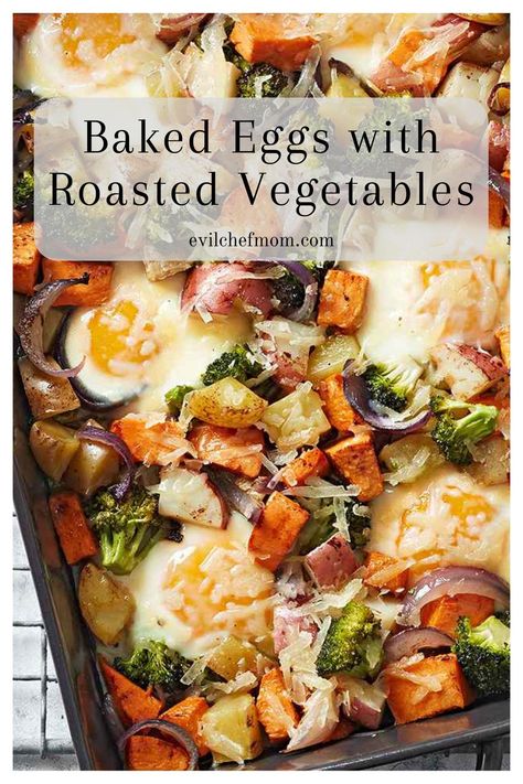 Baked Eggs with Roasted Vegetables Veggie Egg Muffins, Egg Tortilla, Spinach Breakfast, Baked Eggs Recipe, Frozen Potatoes, Yellow Potatoes, Sweet Potato Breakfast, Food Substitutions, Baked Vegetables