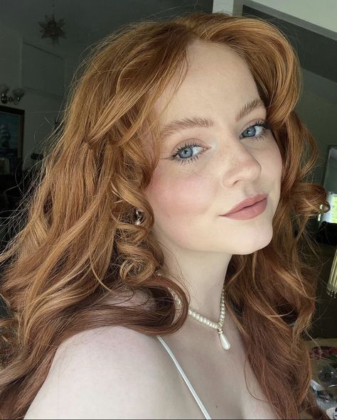 Auburn Face Claim, Faith Collins Aesthetic, Mixed Face Claims, Face Claims Red Hair, Red Head Face Claims, Redhead Face Claim, Red Head Green Eyes, Ashy Red Hair, Red Hair Female Face Claim