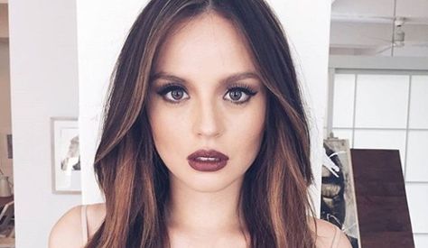 How to Pull Off Dark Lipstick Without Looking Dead Georgina Wilson, Short Hairdos, Dark Lipstick, Hot Hair Styles, Asian Hair, Pull Off, Hair Care Tips, Gorgeous Hair, Hair Looks