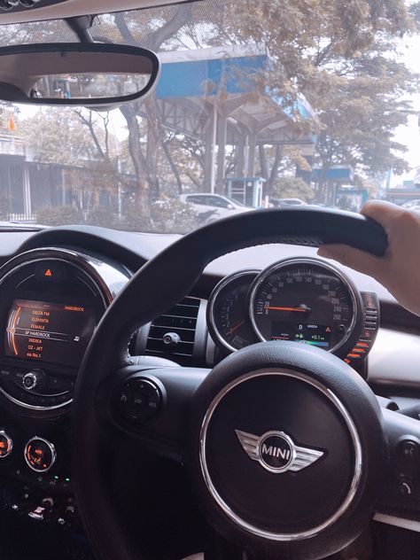 Driving Mini Cooper, Biker Couple, 2023 Aesthetic, Mini Cooper Convertible, 2024 Aesthetic, Mini Copper, Driving Photography, Dream Car, Mini Cooper