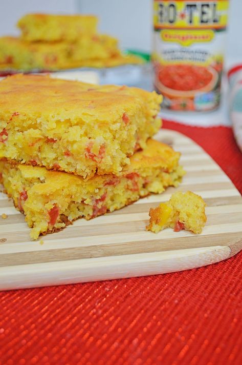 Your holiday meal won't be complete without this cornbread with a kick! #ad #RotelHoliday Crockpot Mexican Cornbread, Mexican Cornbread Recipe Jiffy, Rotel Cornbread, Jiffy Mexican Cornbread, Jiffy Mix Cornbread, Spicy Cornbread Recipe, Mexican Cornbread Jiffy, Cornbread Jiffy, Crockpot Cornbread