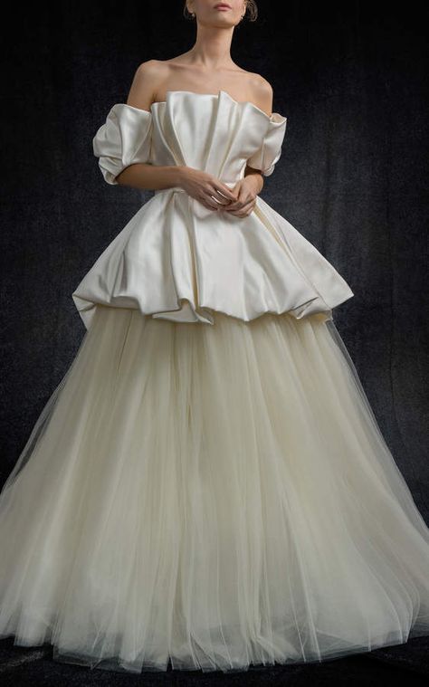 Elizabeth Kennedy Bridal Off The Shoulder Ball Gown White Bubble Dress, Hijabi Brides, White Bridal Shower, Full Tulle Skirt, Wedding Dresses Cinderella, Wedding Dresses Corset, Bridal Shower Dress, Winter Wedding Dress, Beautiful Gowns