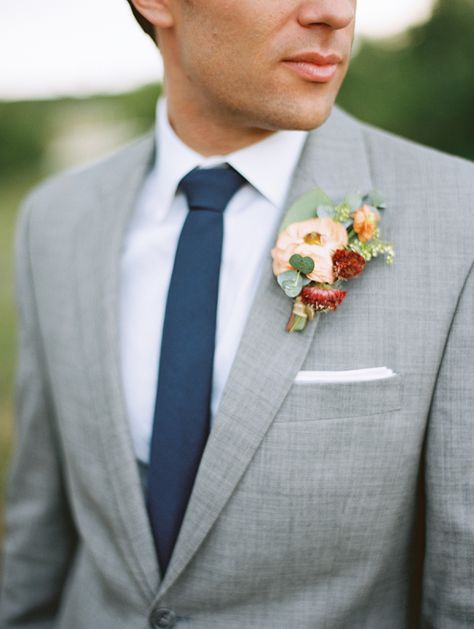 Fall inspired boutonniere: http://www.stylemepretty.com/collection/2880/ Photography: Brumley and Wells - http://brumleyandwells.com/ Grey Suit Wedding, Spring Garden Wedding, Grey Suit, Wedding Groomsmen, San Michele, Groomsmen Suits, Boutonniere Wedding, Groomsmen Attire, Wedding Suits Men