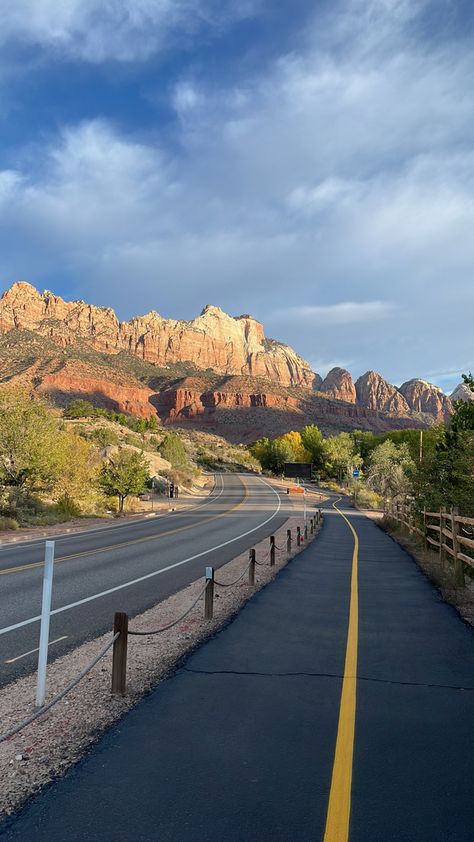 Zioncore Aesthetic, Flagstaff Aesthetic, Zion Core, Utah Wallpaper, Utah Aesthetic, Utah Nature, Utah Girl, Running Aesthetic, Kanab Utah