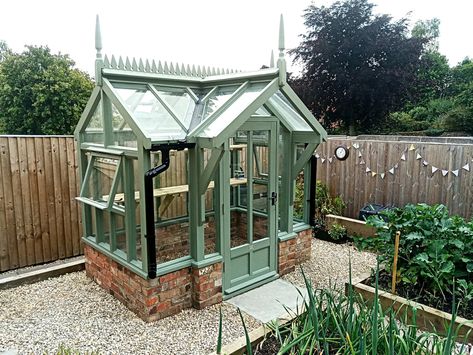 Green House Addition, Walk In Greenhouse Ideas, Beautiful Green Houses, Pretty Greenhouse Ideas, Front Yard Greenhouse, Greenhouse Colors, Small Walk In Greenhouse, Fancy Greenhouse, Greenhouse Deck