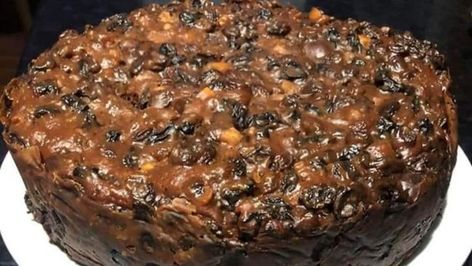 3 Ingredient Fruit Cake Recipe, Slow Cooker Cake, Easy Christmas Cake Recipe, Slow Cooker Christmas, Christmas Cakes Easy, Christmas Jam, Fruit Cake Christmas, Cake Christmas, Fruitcake Recipes