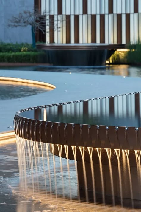 Rain Water Fountain, Park Water Feature, Bukit Tunku, Water Scape, Luciano Giubbilei, Water Feature Lighting, Contemporary Water Feature, Modern Waterfall, Pool Pergola