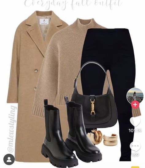 Gold Sweater Outfit Winter, Chunky Black Chelsea Boots Outfit, Chelsea Boots Styling, Camel Coat Winter Outfit, Outfit With Boots Black Women, Outfits With Camel Coat, Leggings Chelsea Boots Outfit, Styling Leggings Fall, Gucci Sweater Outfit