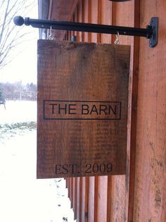 Plan Garage, Barn Signs, Barn Wood Signs, Farm Signs, Wood Post, Diy Barn Door, Farm Shop, Address Sign, Store Signs