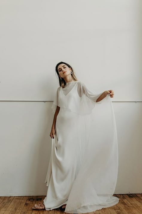 Chiffon Cape, Cape Wedding Dress, Sheer Wedding Dress, Wedding Dress Boutiques, Minimalist Wedding Dresses, Bridal Elegance, Wedding Cape, Beautiful Wedding Gowns, Bridal Cape