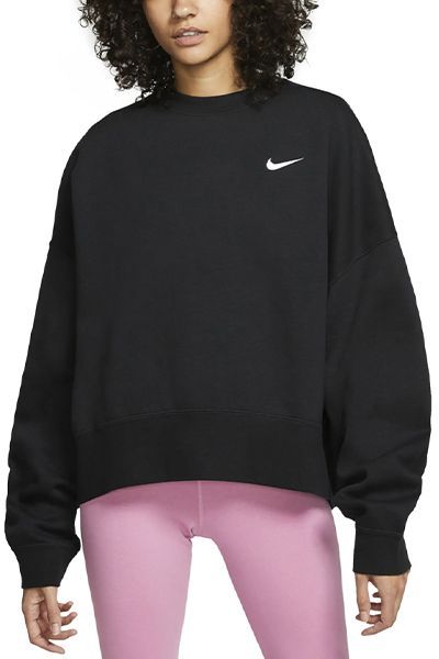 Nordstrom's biggest sale of the year is finally here! Stock up on wardrobe essentials and much-needed gear for yourself and your family – shop our favorites. Nike Sportswear Women, Oversized Crewneck, Comfy Sweatshirt, Women Essentials, Black Nike, Active Women, Nike Sportswear, Black Nikes, Fashion Blog