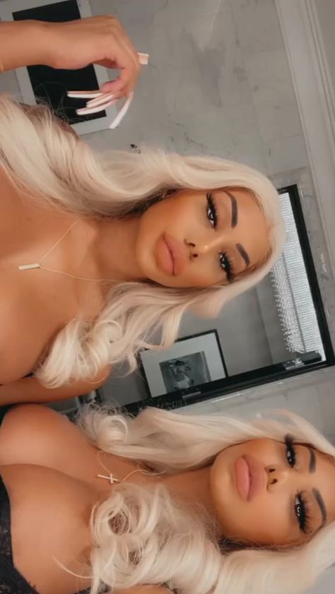 Stories • Instagram Claremont Twins, Clermont Twins Aesthetic, Twins Aesthetic, Sew In Braids, Girlfriend Clothes, Clermont Twins, Matching Outfits Best Friend, Squad Outfits, Cute Friend Pictures