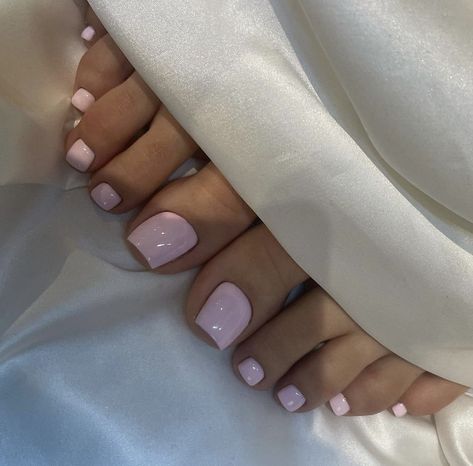 Baby Pink Toes, Pink Toe Nails, Summer Pedicure, Baby Pink Nails, Pedicure Colors, Gel Toe Nails, Acrylic Toe Nails, Toe Nail Color, Pretty Toe Nails