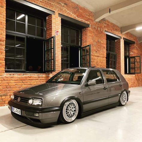 Jetta Vr6, Learning To Drive Tips, Polo Vw, Vw Golf 3, Cars Photo, Bbs Wheels, Golf Mk3, Golf Mk1, Golf Mk2