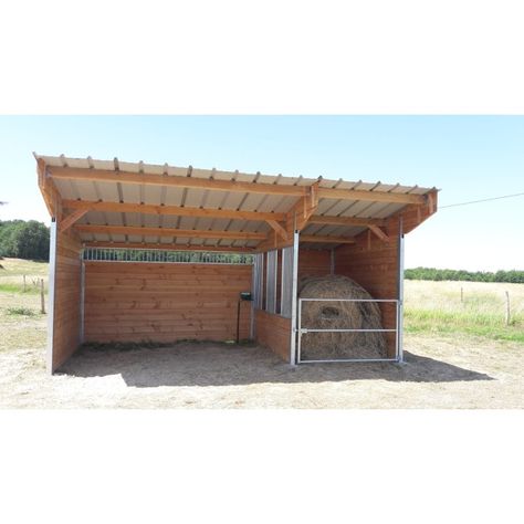 Horse Shelter With Hay Feeder, Cow Stable Ideas, Horse Shelter With Hay Storage, Horse Pasture Shelter, Run In Shed For Horses, Hay Storage Ideas, Cow Stall, Diy Shelter, Simple Horse Barns