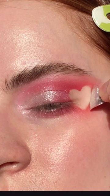 Pink Heart Eyeshadow, Eye Makeup Stickers, Pink Pearl Eye Makeup, Eras Tour Lover Make Up Ideas, Lover Era Eye Makeup, Lover Makeup Taylor Swift Heart, Lover Face Heart, Lover Album Makeup, Lover Heart Eye Taylor Swift