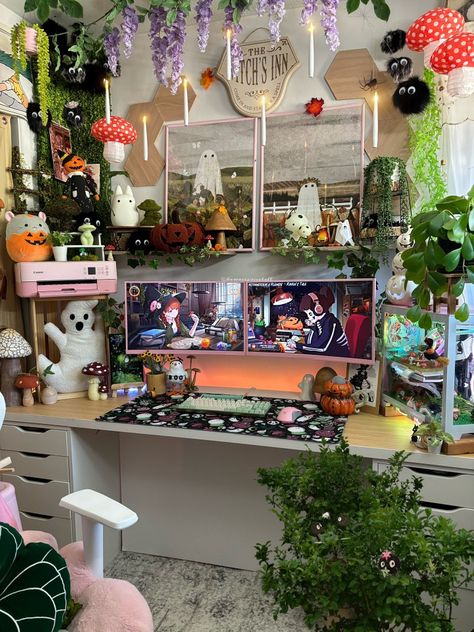 Whimsical Gaming Setup, Mushroom Gaming Setup, Maximalist Gaming Setup, Pink And Green Gaming Setup, Boho Gaming Setup, Fairy Desk, Cozy Gaming Setup, Cozy Desk, Dream Desk