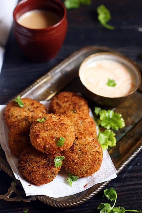 Potato Patties Recipe, Recipes Sweet Potato, Sweet Potato Snacks, Sweet Potato Patties, Lunch Recipes Indian, Veggie Patties, Potato Cutlets, Quick Lunch Recipes, Potato Patties