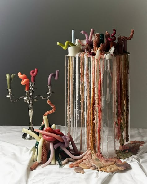 candles as a form of art! Funky Candles Aesthetic, Candle Installation, Aesthetic Candle, Candles Aesthetic, Candle Table Decorations, Candle Design, Dripping Candles, Creative Candles, Creative Flower Arrangements