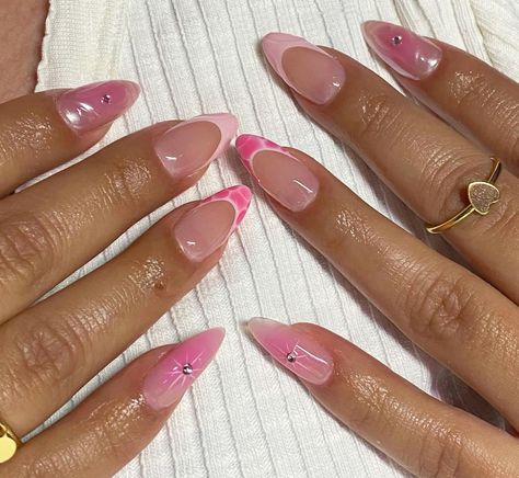 Almond Nails Pink, Pink French Nails, Chevron Nails, Classy Acrylic Nails, Almond Acrylic Nails, Pink Nail, Pink Acrylic Nails, Spring Nail, Fire Nails